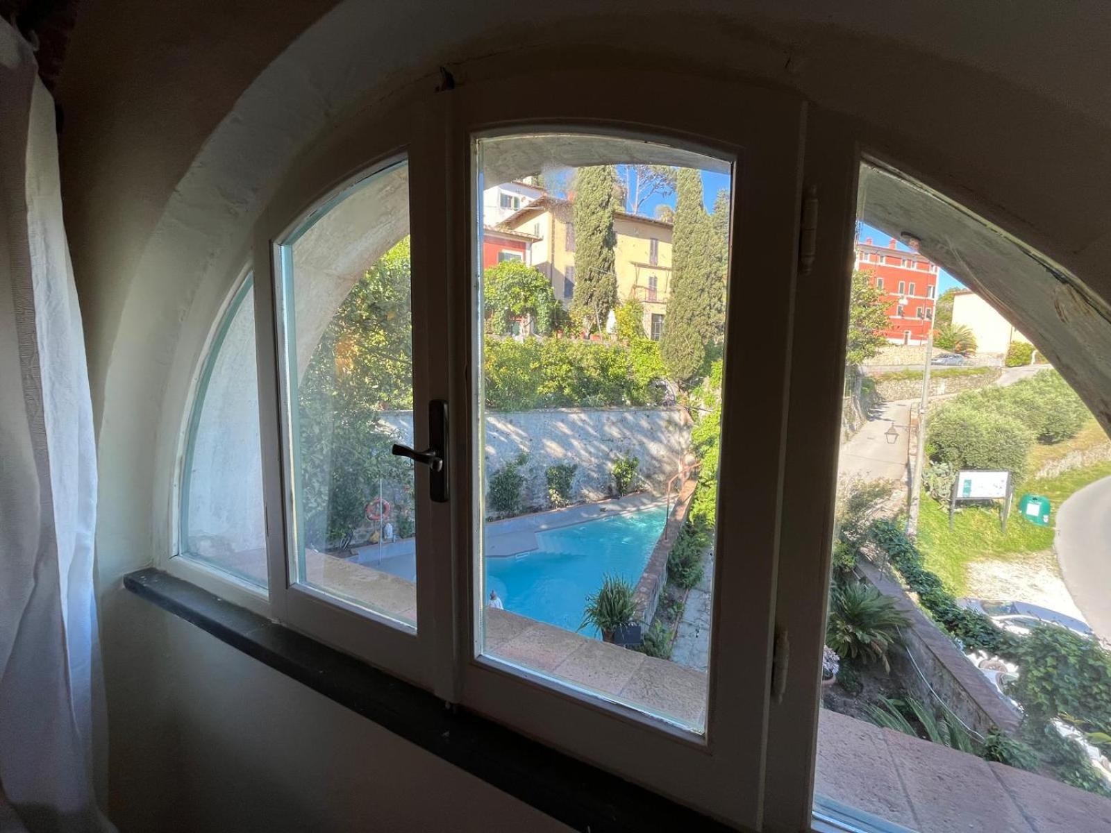 Hotel Villa Sermolli Borgo a Buggiano Exterior photo