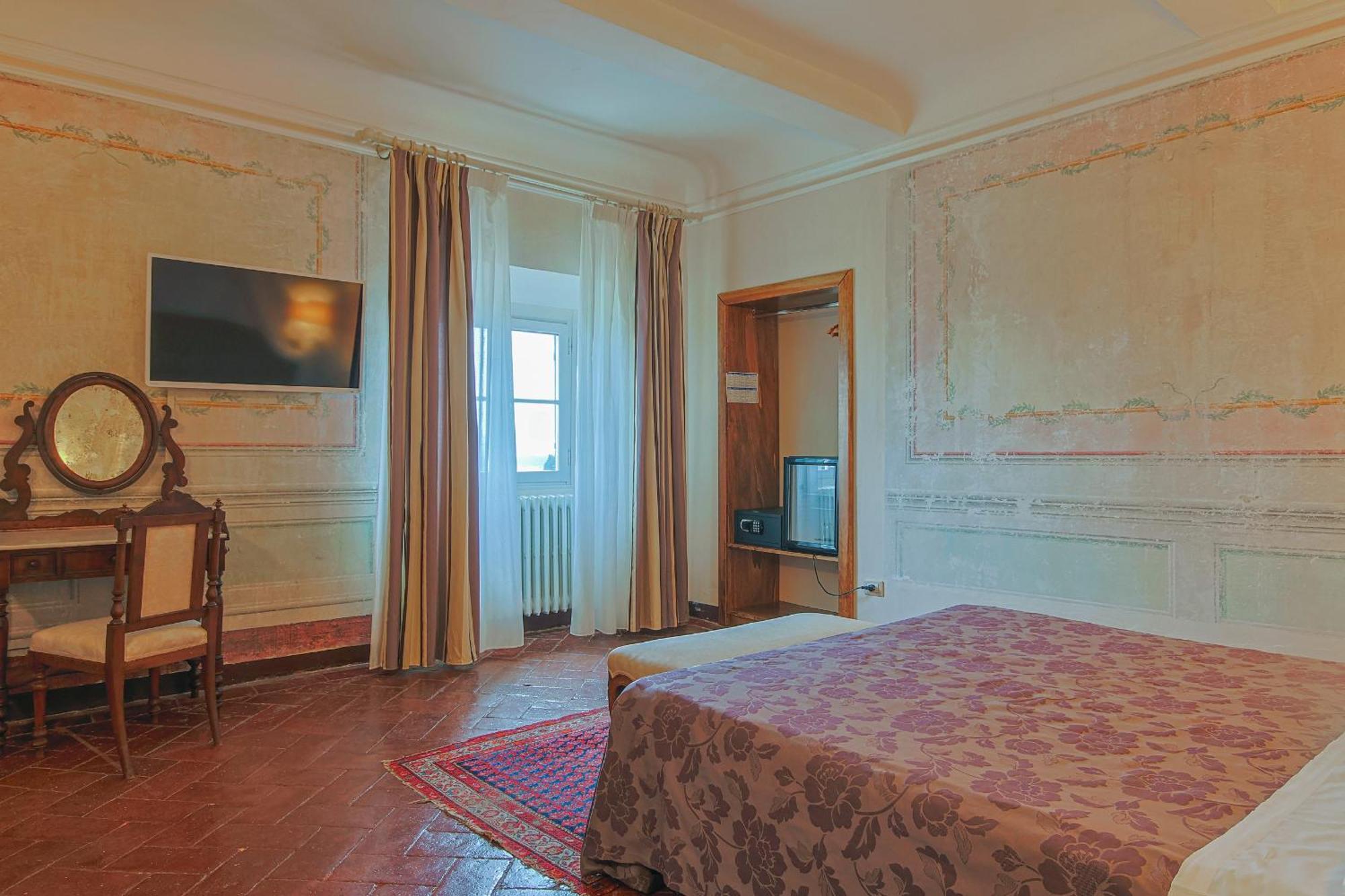 Hotel Villa Sermolli Borgo a Buggiano Room photo